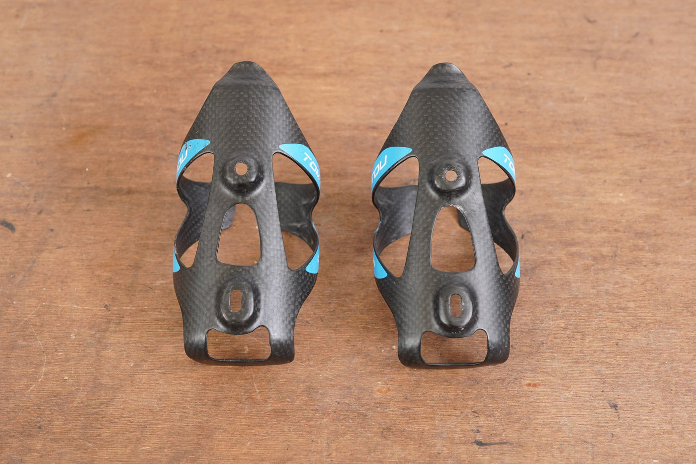 (2) Tomtou Carbon Water Bottle Cages 48g