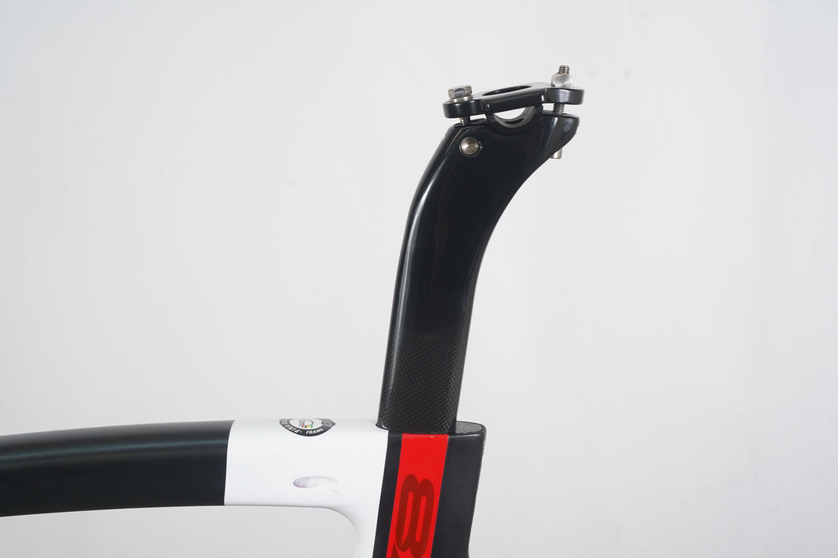 57.5cm Pinarello Dogma F8 Carbon Rim Brake Frameset