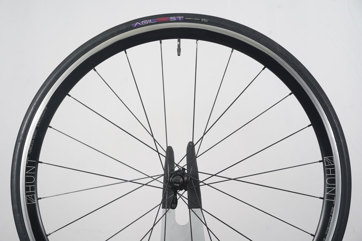 Hunt Race Aero Alloy Tubeless Clincher Rim Brake Wheelset Shimano/SRAM 11 Speed