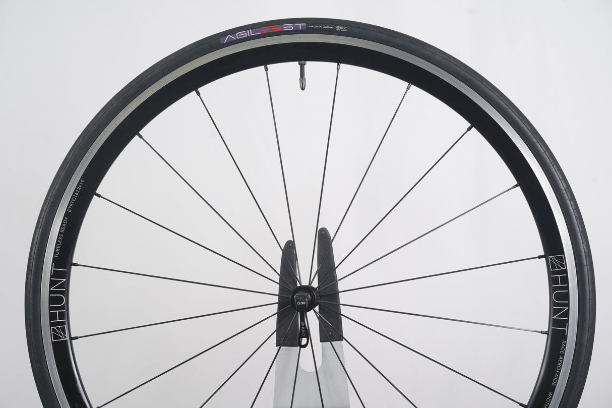 Hunt Race Aero Alloy Tubeless Clincher Rim Brake Wheelset Shimano/SRAM 11 Speed