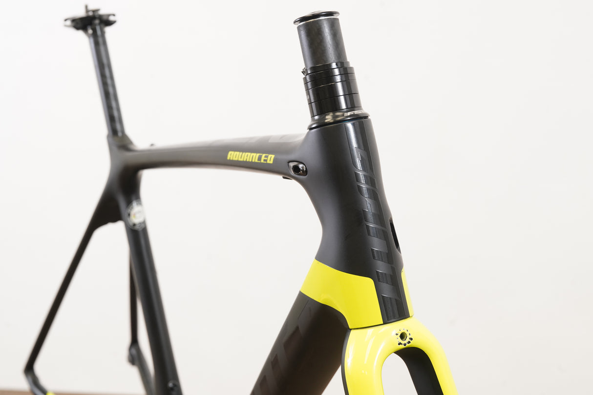 M (Medium) Giant TCR Advanced Pro 1 Carbon Rim Brake Road Frameset