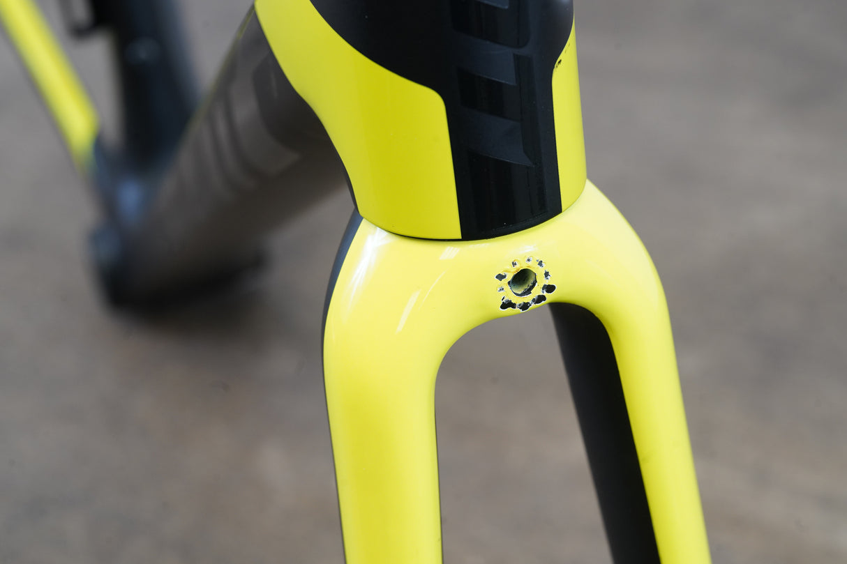 M (Medium) Giant TCR Advanced Pro 1 Carbon Rim Brake Road Frameset