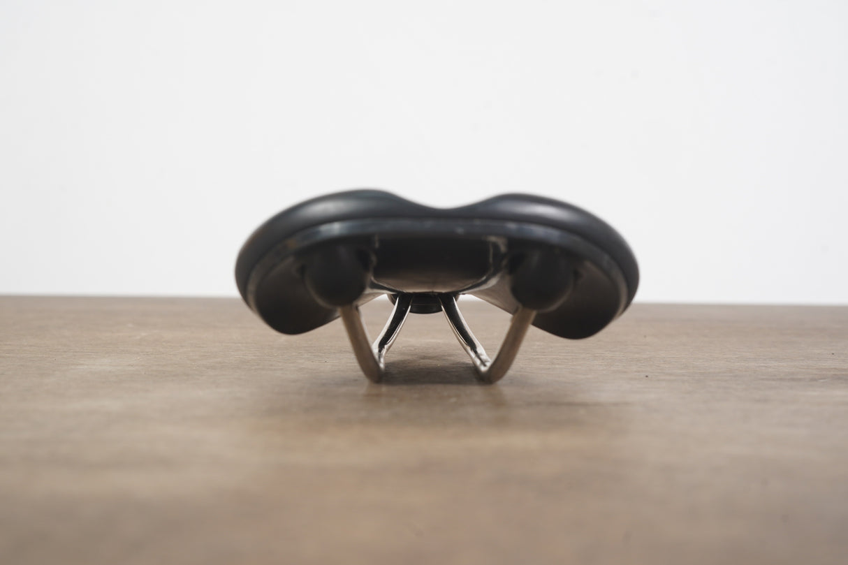 142mm (Shallow) Fabric Scoop Cr-Mo Rail Road Saddle 259g