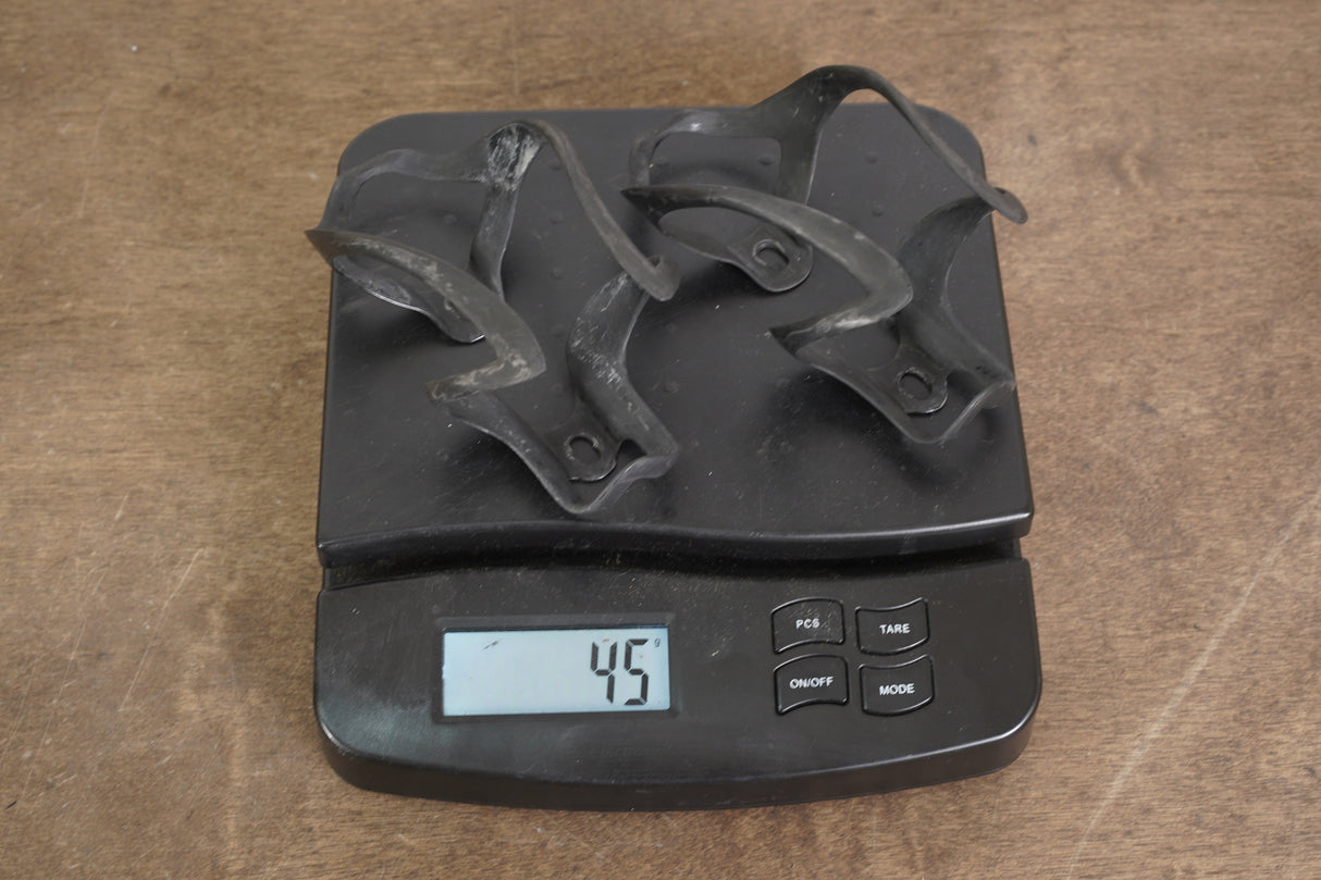 (2) Carbon Water Bottle Cages 45g