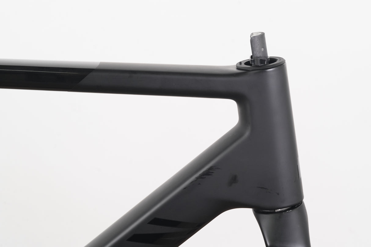 2023 M (Medium) Canyon Ultimate CF SLX Carbon Disc Road Frameset *Needs Service*