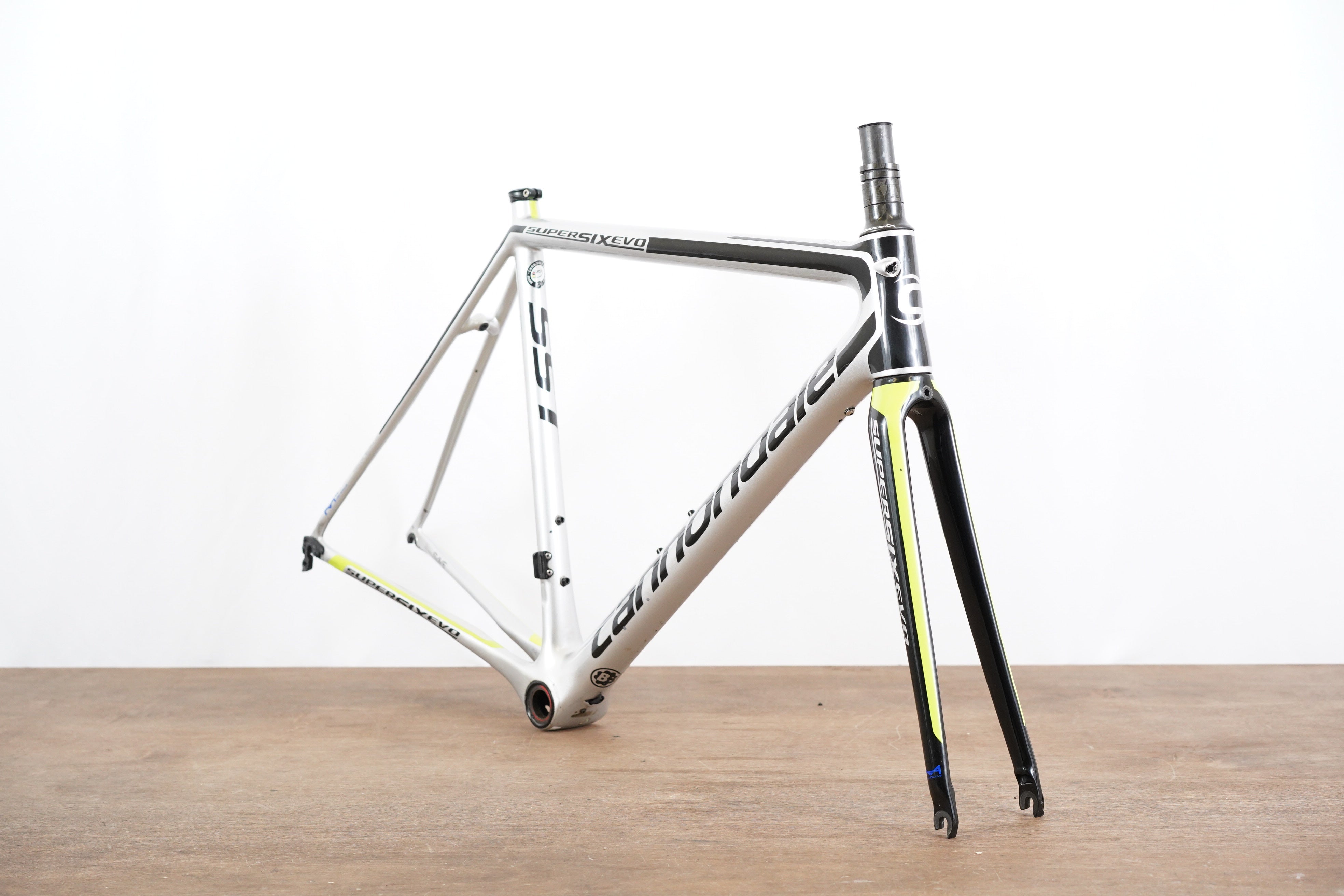 Cannondale supersix clearance evo 52cm