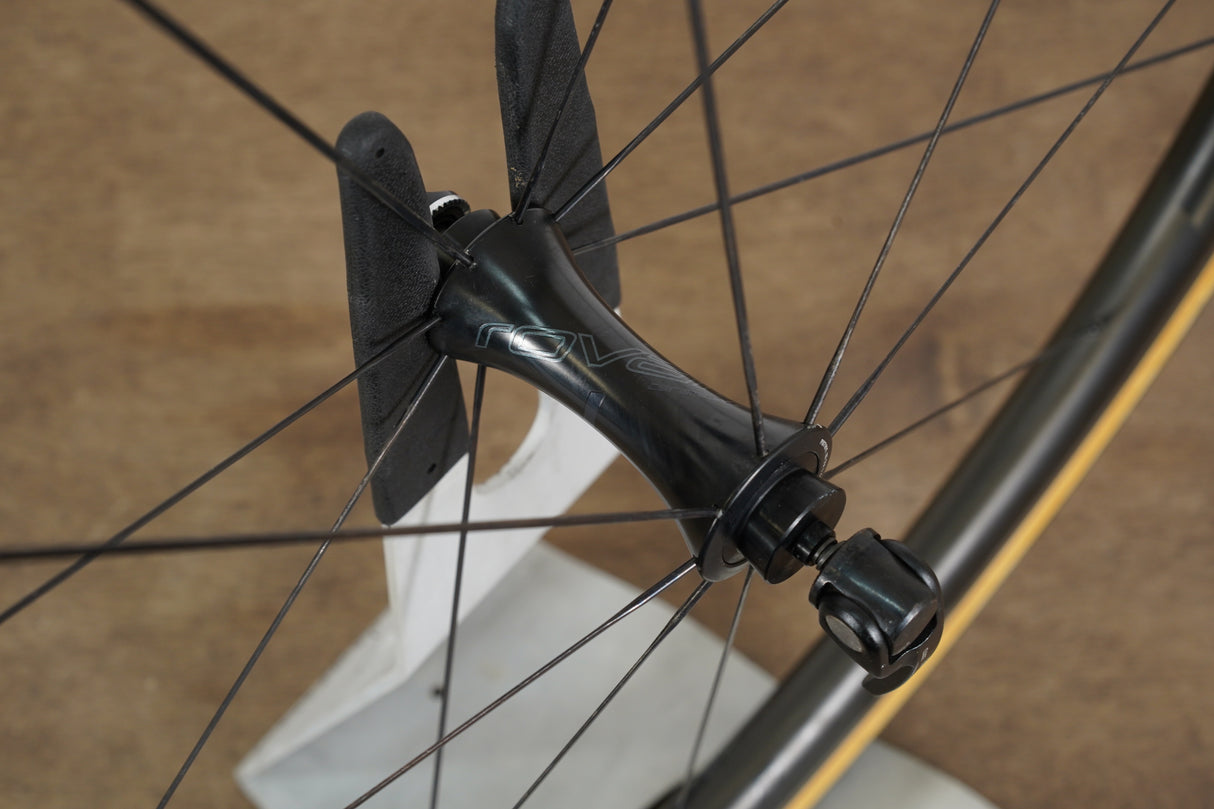 Roval CLX 32 Carbon Tubeless Clincher Rim Brake Wheelset Shimano/SRAM 11 Speed