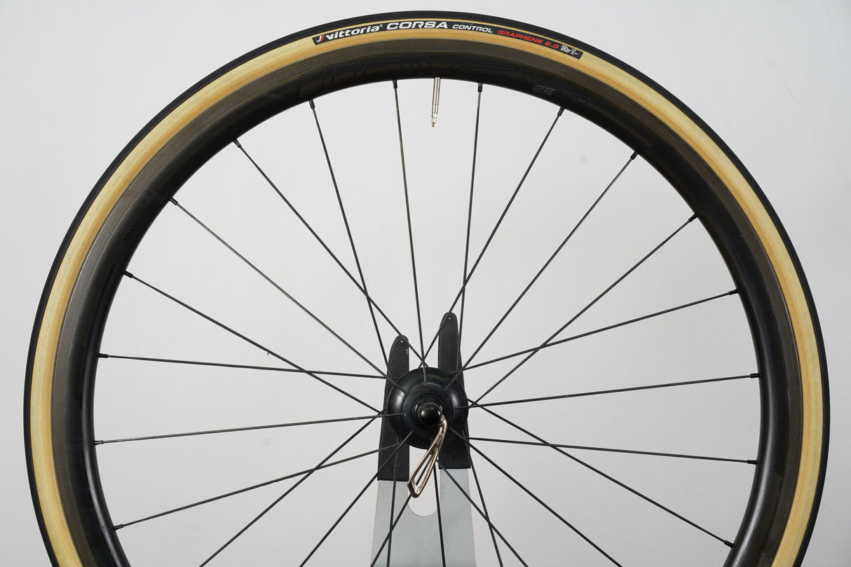 Roval CLX 32 Carbon Tubeless Clincher Rim Brake Wheelset Shimano/SRAM 11 Speed