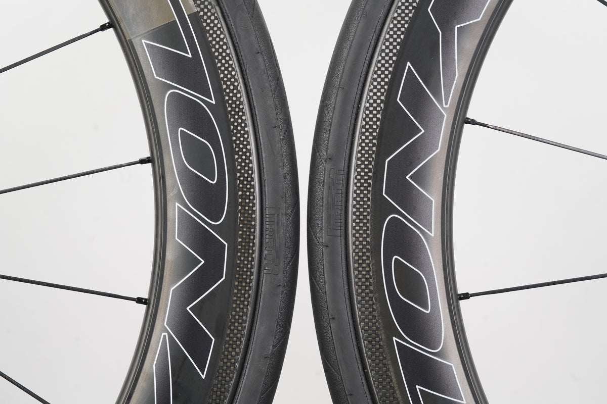 Reynolds Strike Carbon Tubeless Clincher Rim Brake Wheelset Shimano/SRAM 11 Speed