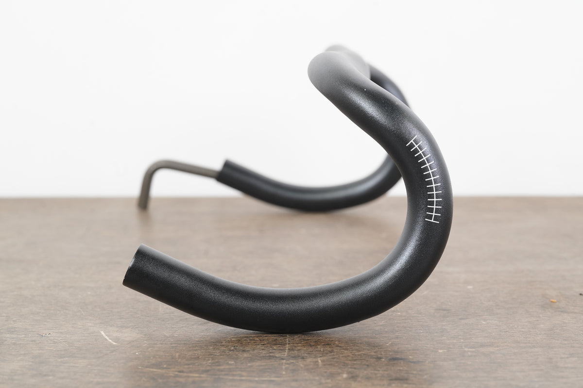 38cm Zipp Service Course 70 Ergo Alloy Compact Road Handlebar 31.8mm