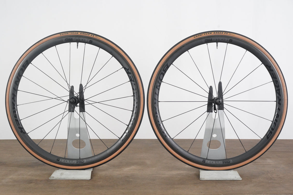 Bontrager Aeolus Pro 3 TLR Carbon Tubeless Clincher Rim Brake Wheelset 11 Speed