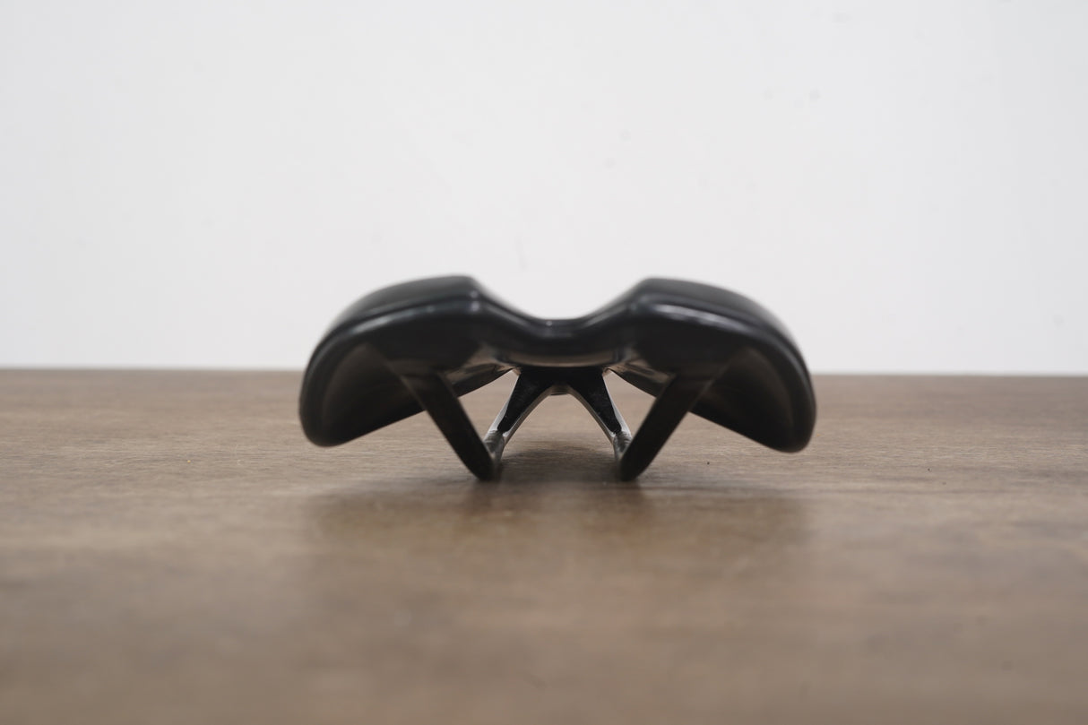 143mm Specialized Toupe Pro Carbon Rail Road Saddle 185g