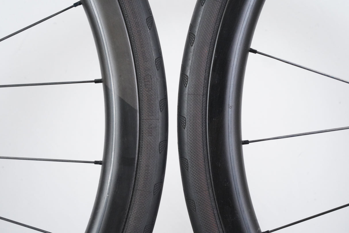 Roval CLX 32 Carbon Tubeless Clincher Disc Brake Wheelset Shimano/SRAM 11 Speed