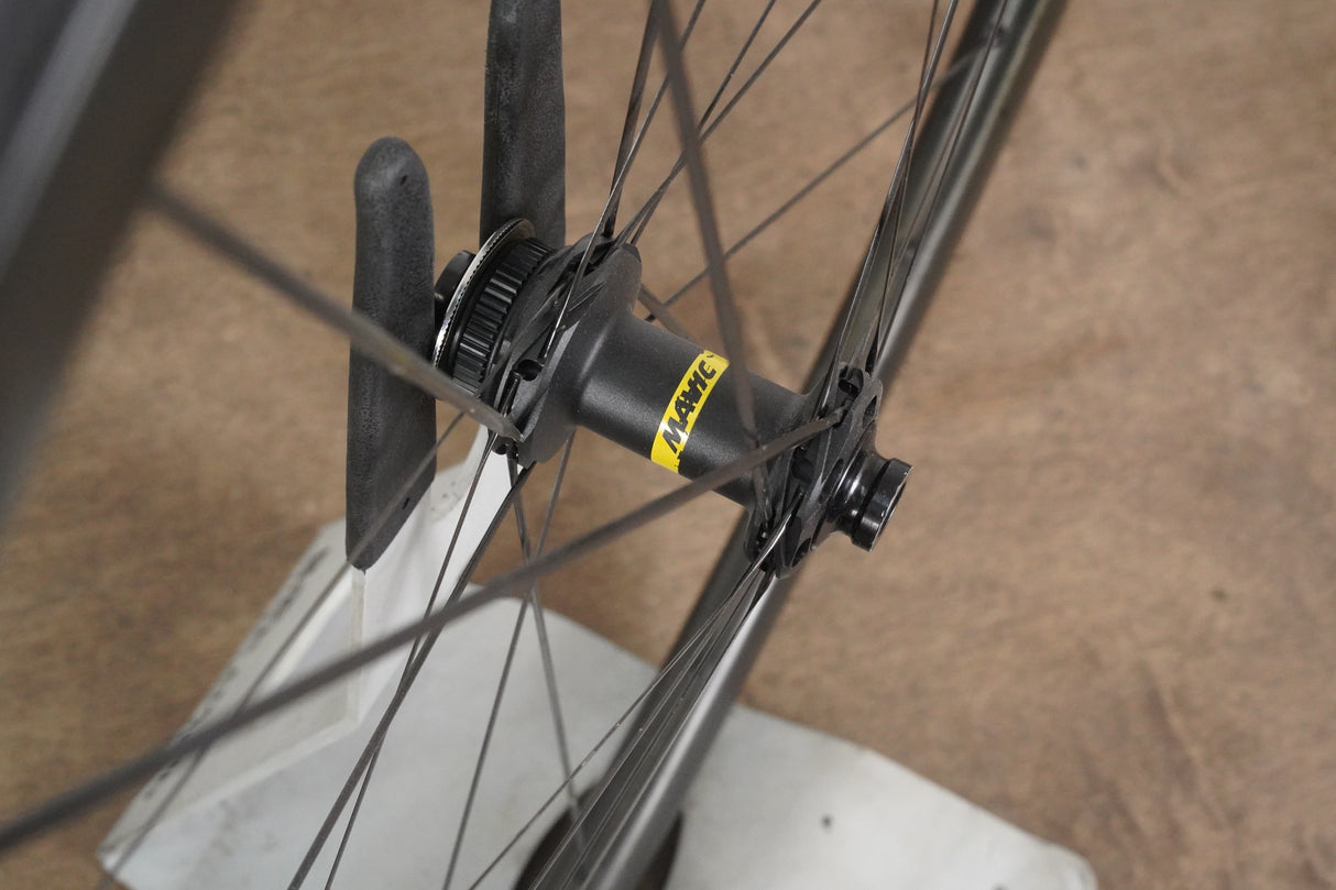 Mavic Cosmic SLR 32 Carbon Tubeless Clincher Disc Brake Wheelset 11 Speed