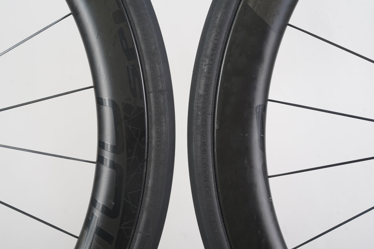 DT Swiss ERC 1400 Dicut Carbon Tubeless Clincher Disc Brake Wheelset 11 Speed