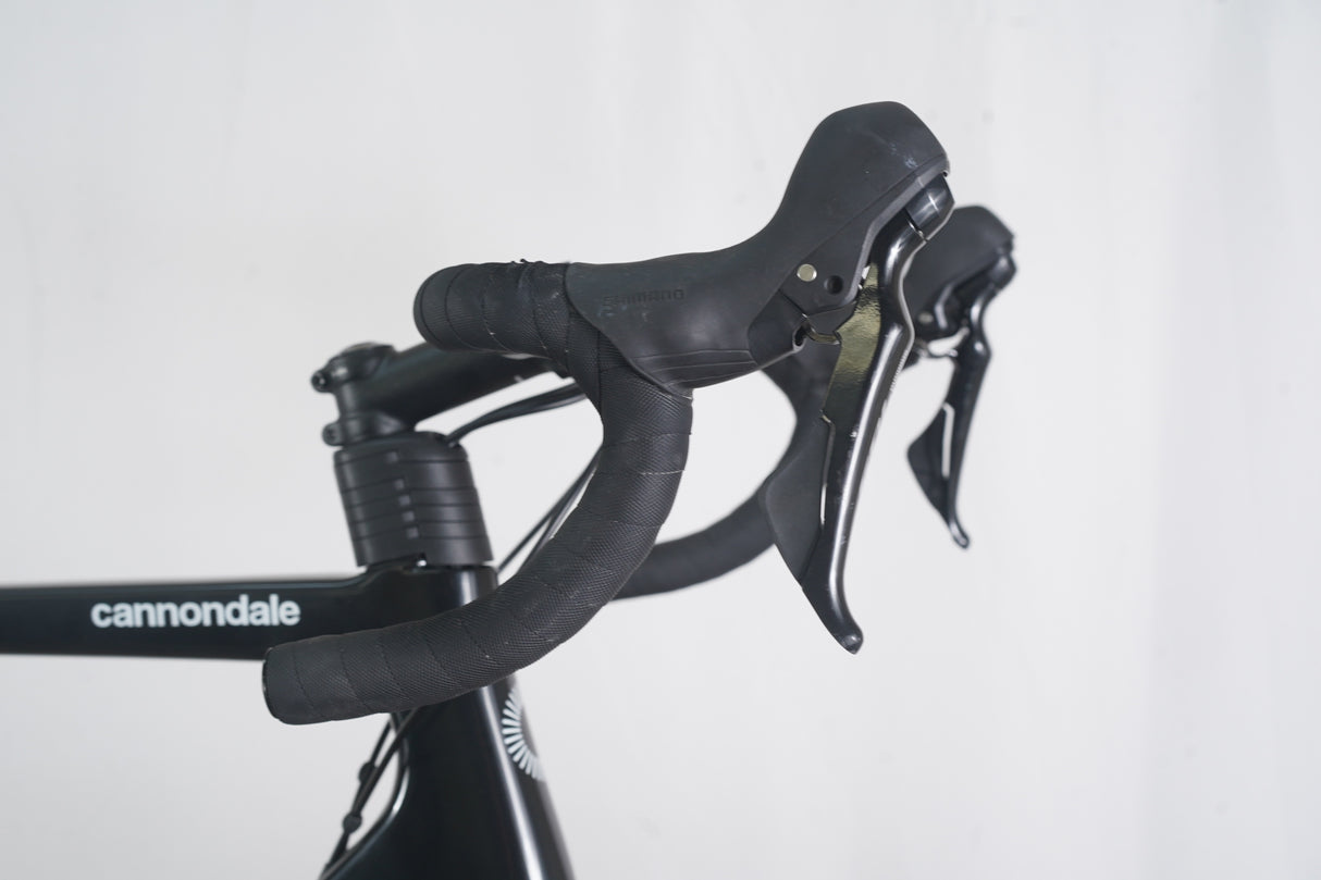 2022 56cm Cannondale SuperSix EVO 105 11 Speed Disc Brake Carbon Road Bike