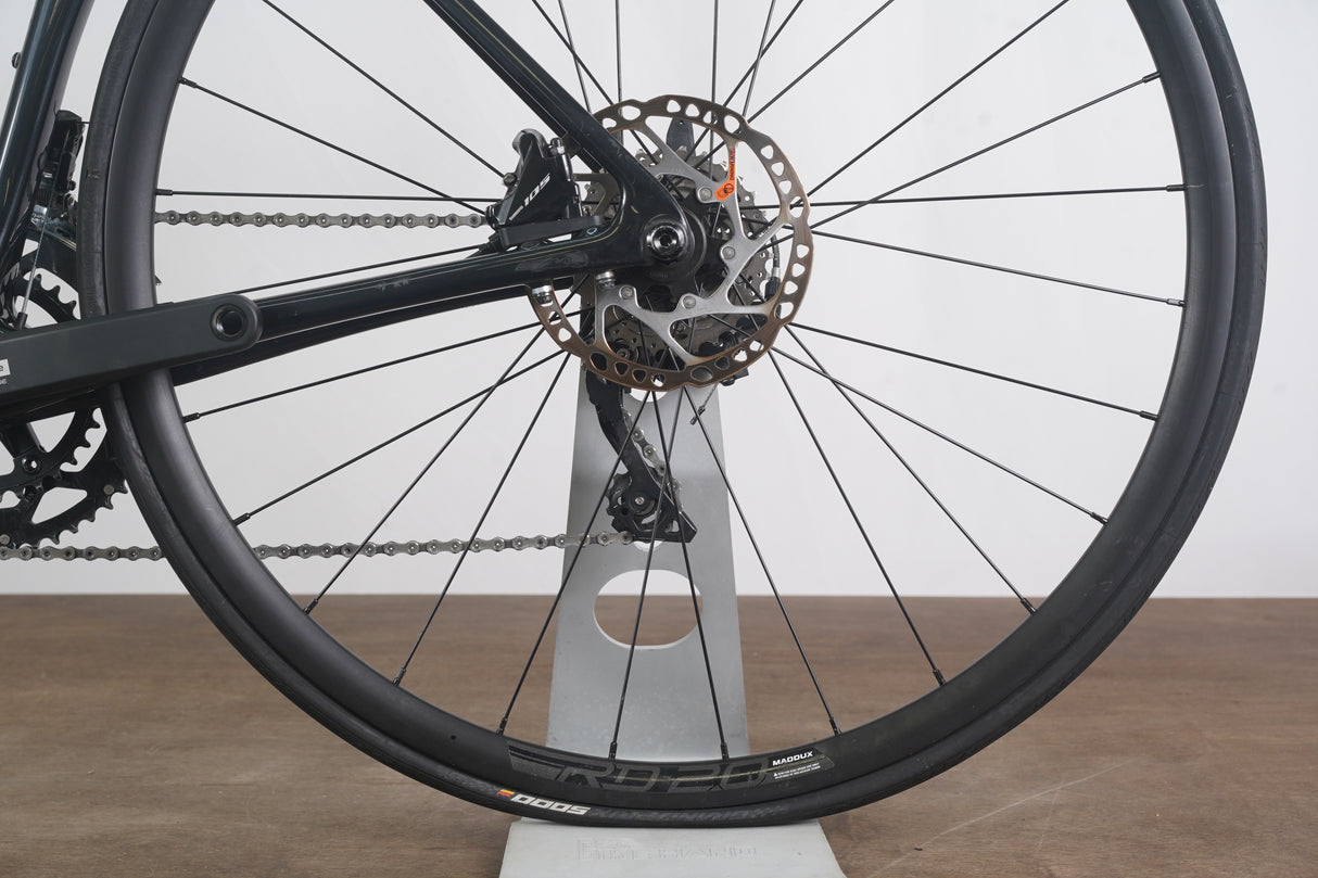 2022 56cm Cannondale SuperSix EVO 105 11 Speed Disc Brake Carbon Road Bike