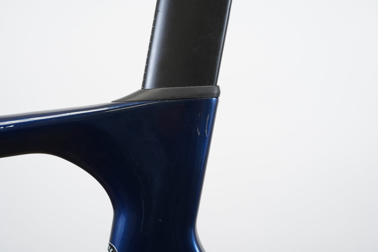 L (Large) Giant Propel Advanced Pro 1 Carbon Aero Disc Brake Road Frameset + Stem