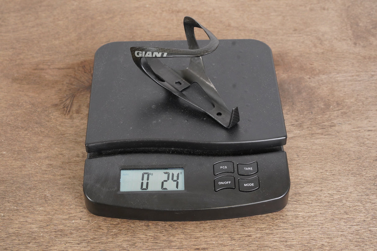 (1) Giant Carbon Water Bottle Cage 24g