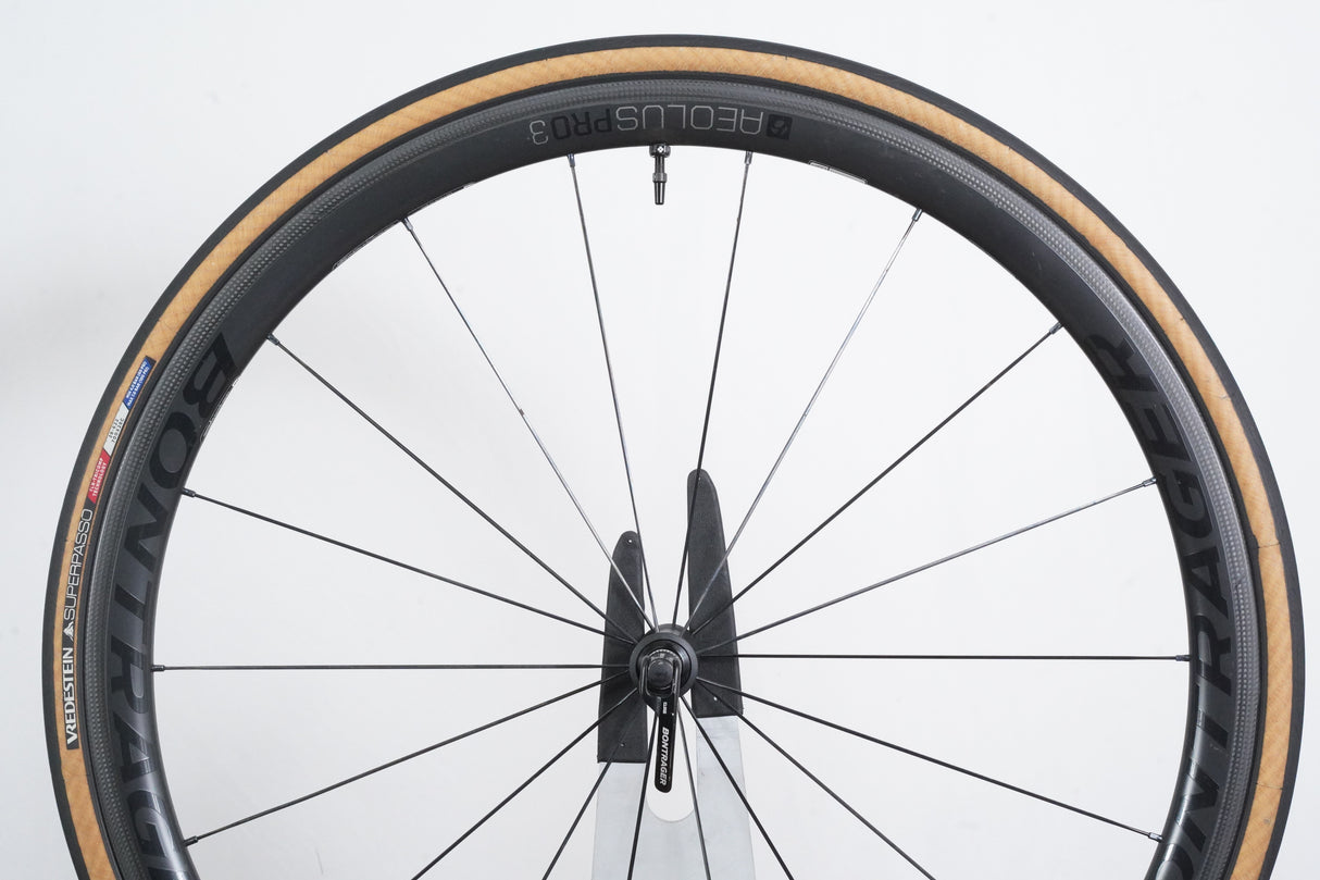 Bontrager Aeolus Pro 3 TLR Carbon Tubeless Clincher Rim Brake Wheelset 11 Speed