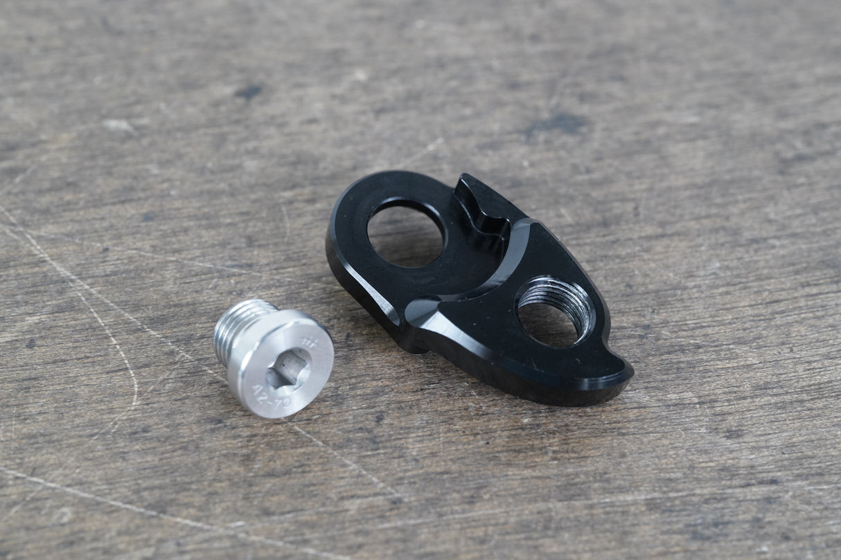Wolf Tooth RoadLink Derailleur Hanger Extension Mount