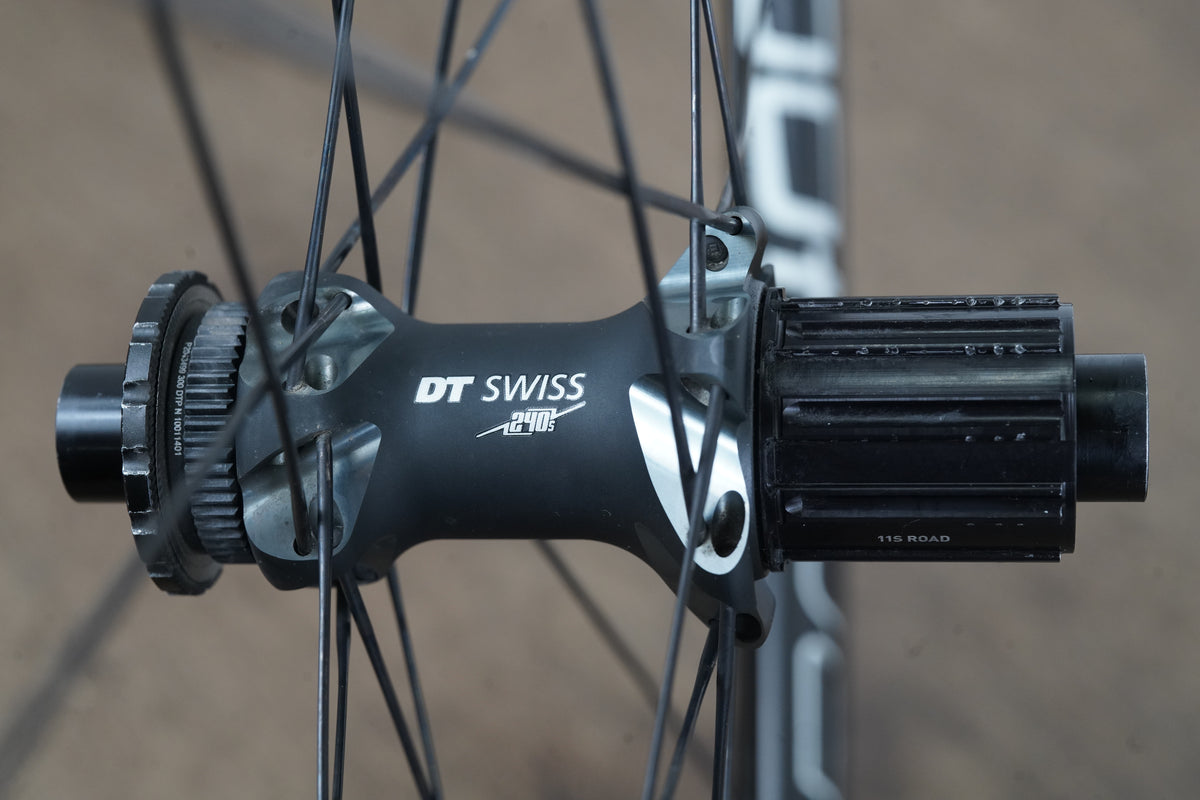 DT Swiss PRC 1400 Carbon Tubeless Disc Brake Wheelset Shimano/SRAM 11 Speed