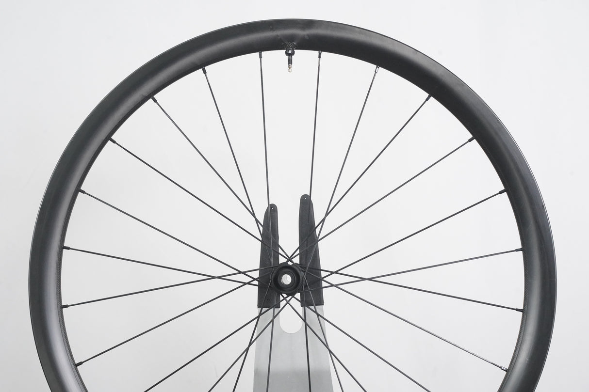 Mcfk DT Swiss 180 Carbon Tubeless Clincher Disc Brake Wheelset 11 Speed