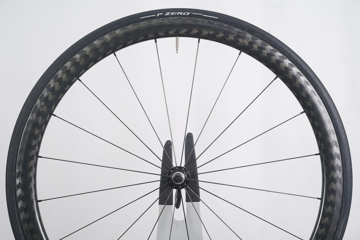 White Industries T11 Carbon Clincher Rim Brake Road Wheelset Campagnolo 11 Speed