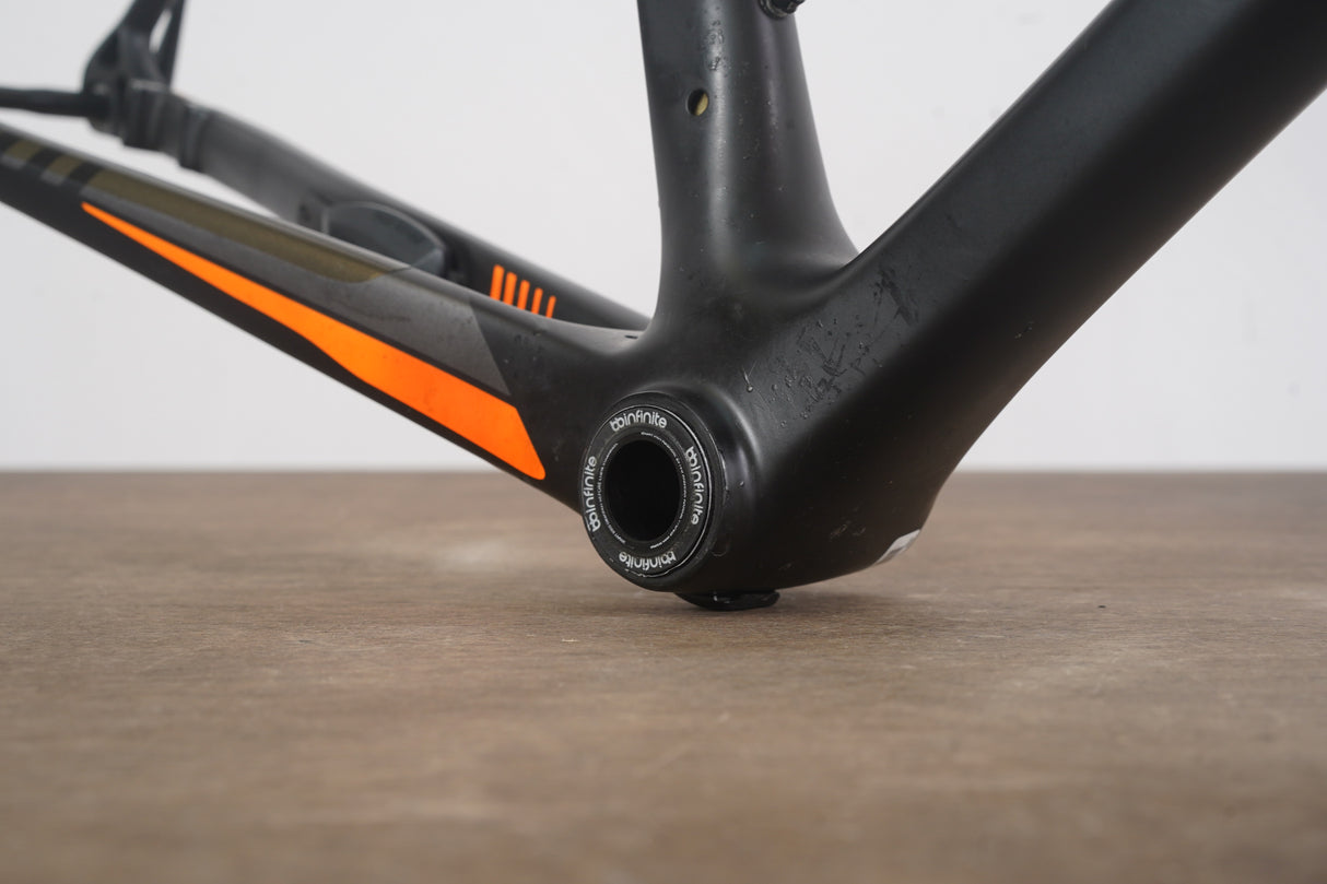 M (Medium) Giant TCR Advanced Pro Carbon Disc Brake Road Frameset