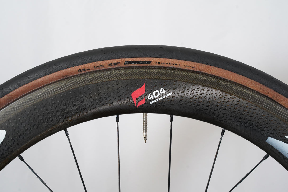 Zipp 404 Firestrike Carbon Clincher Rim Brake Wheelset Campagnolo 11 Speed