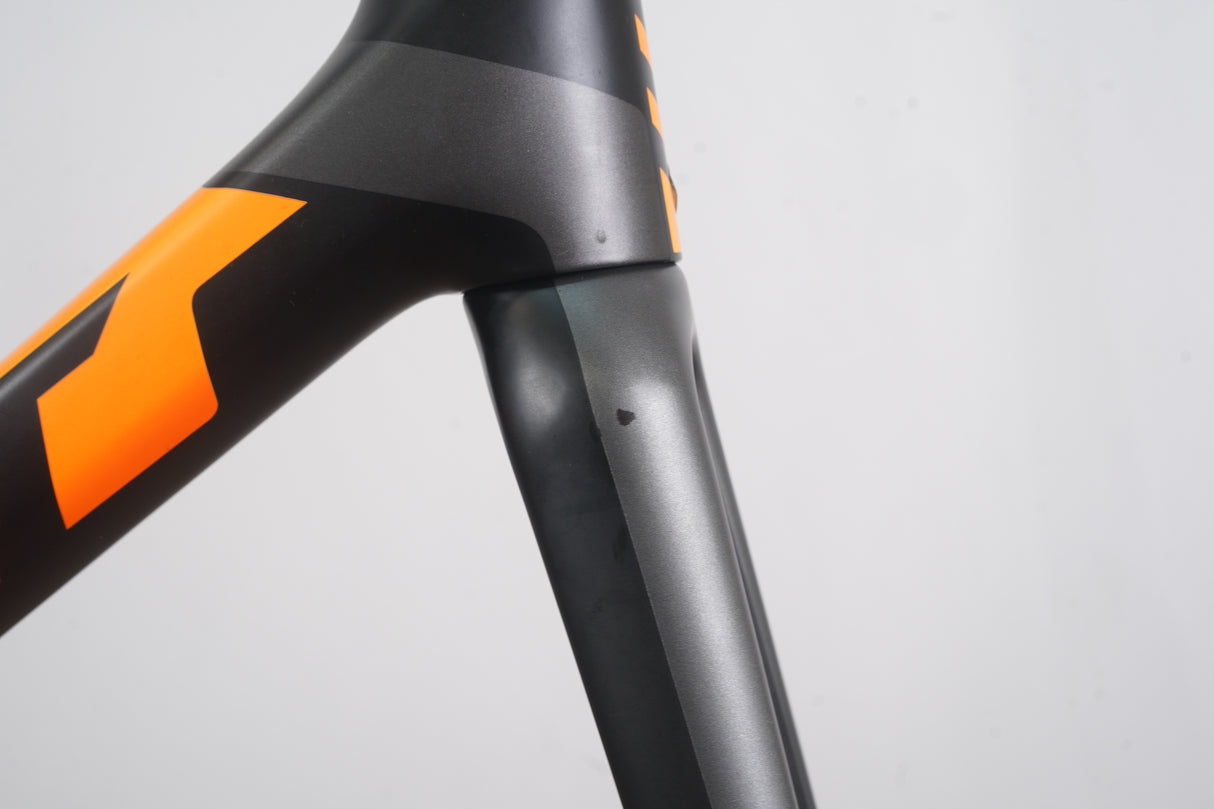 M (Medium) Giant TCR Advanced Pro Carbon Disc Brake Road Frameset