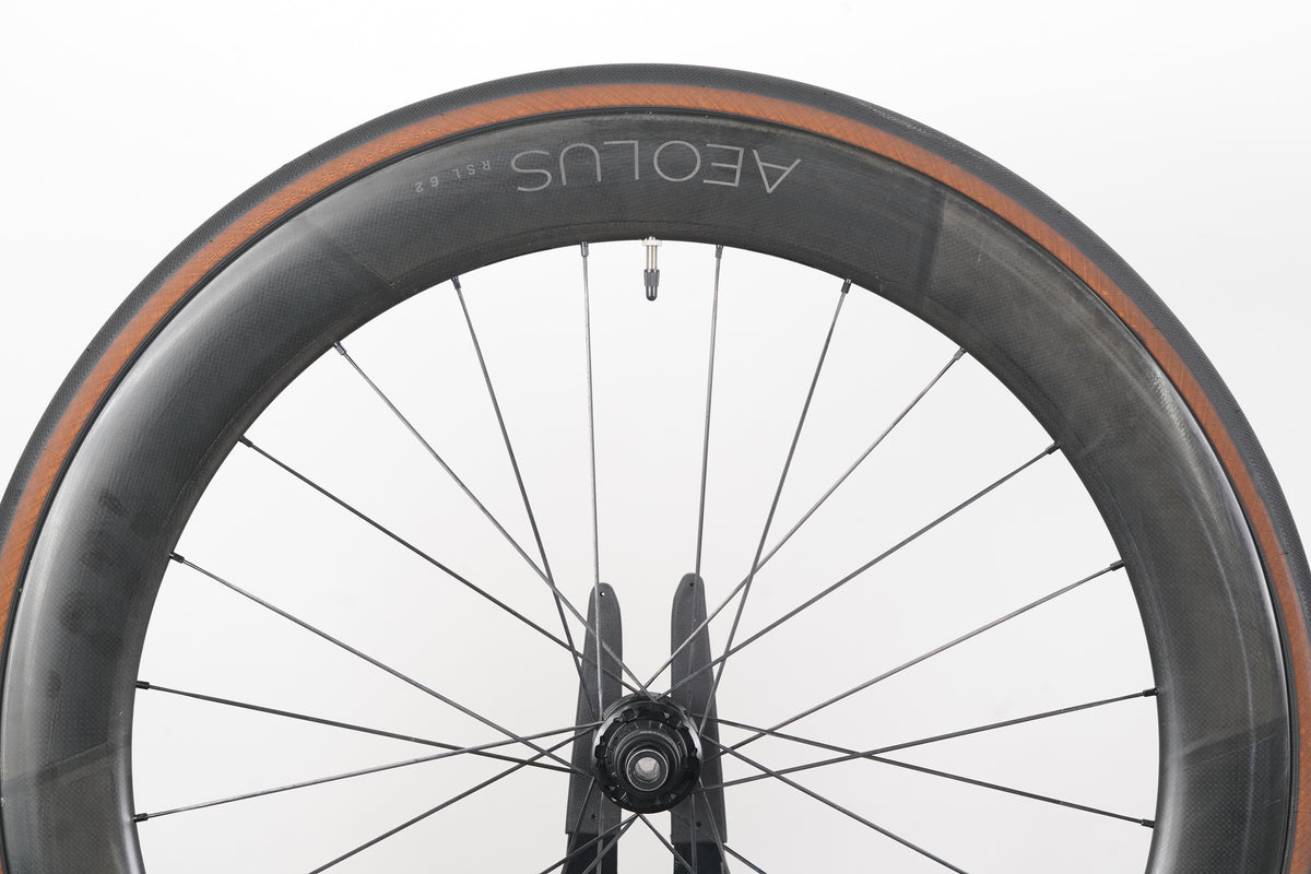 Bontrager Aeolus RSL 62 Carbon Tubeless Clincher Disc Brake Wheelset 12 Speed