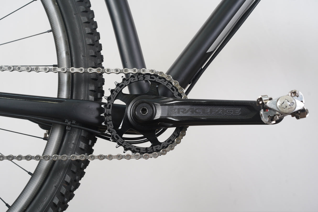 2017 XL 29" Trek Superfly Roval Carbon Deore Alloy Rigid MTB XC Bike