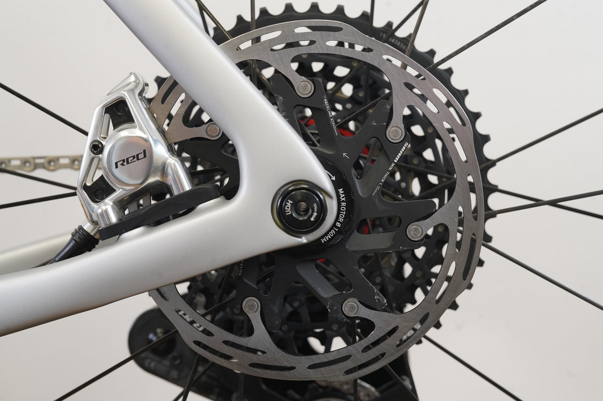 2025 57.5cm Pinarello Dogma GR SRAM Red XPLR E1 AXS Princeton Carbon Disc Bike