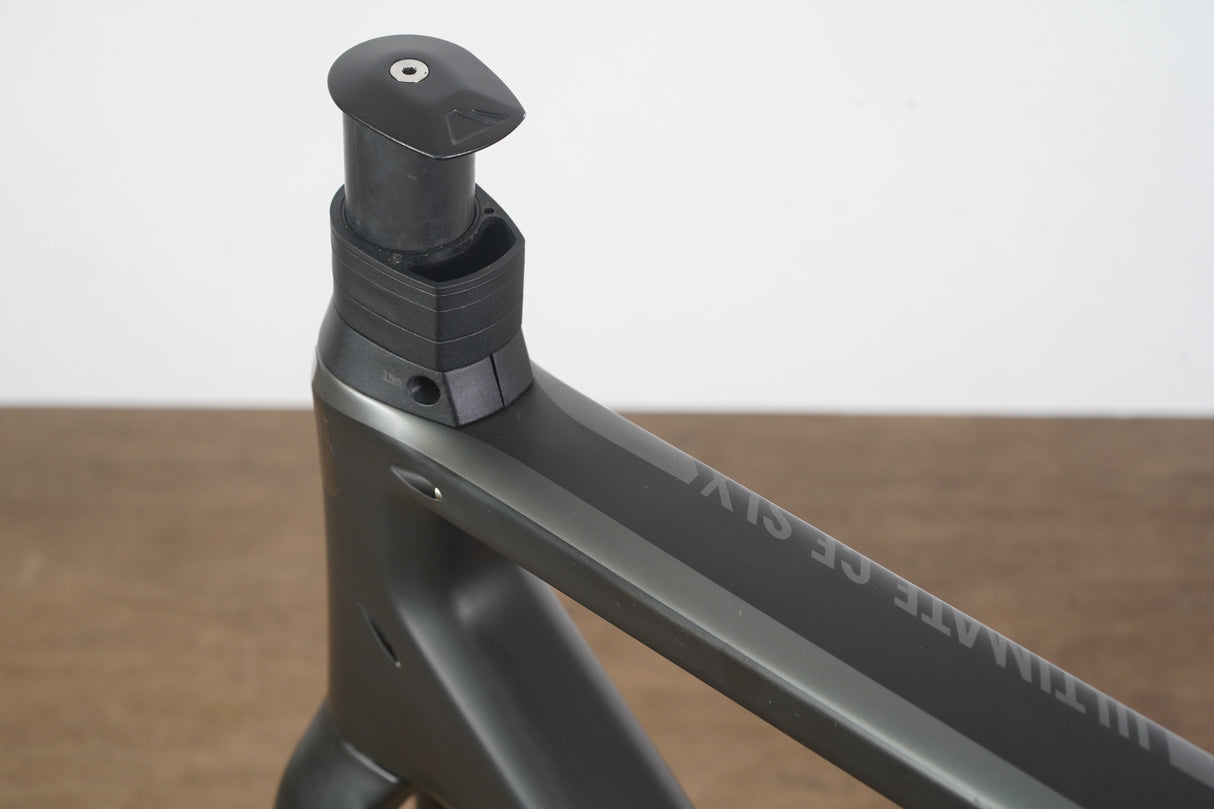 M (Medium) Canyon Ultimate CF SLX Carbon Rim Brake Road Frameset