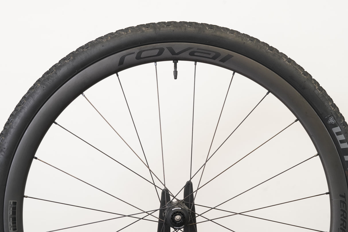 Roval Terra CL Carbon Tubeless Clincher Disc Brake Wheelset Shimano/SRAM 11 Speed