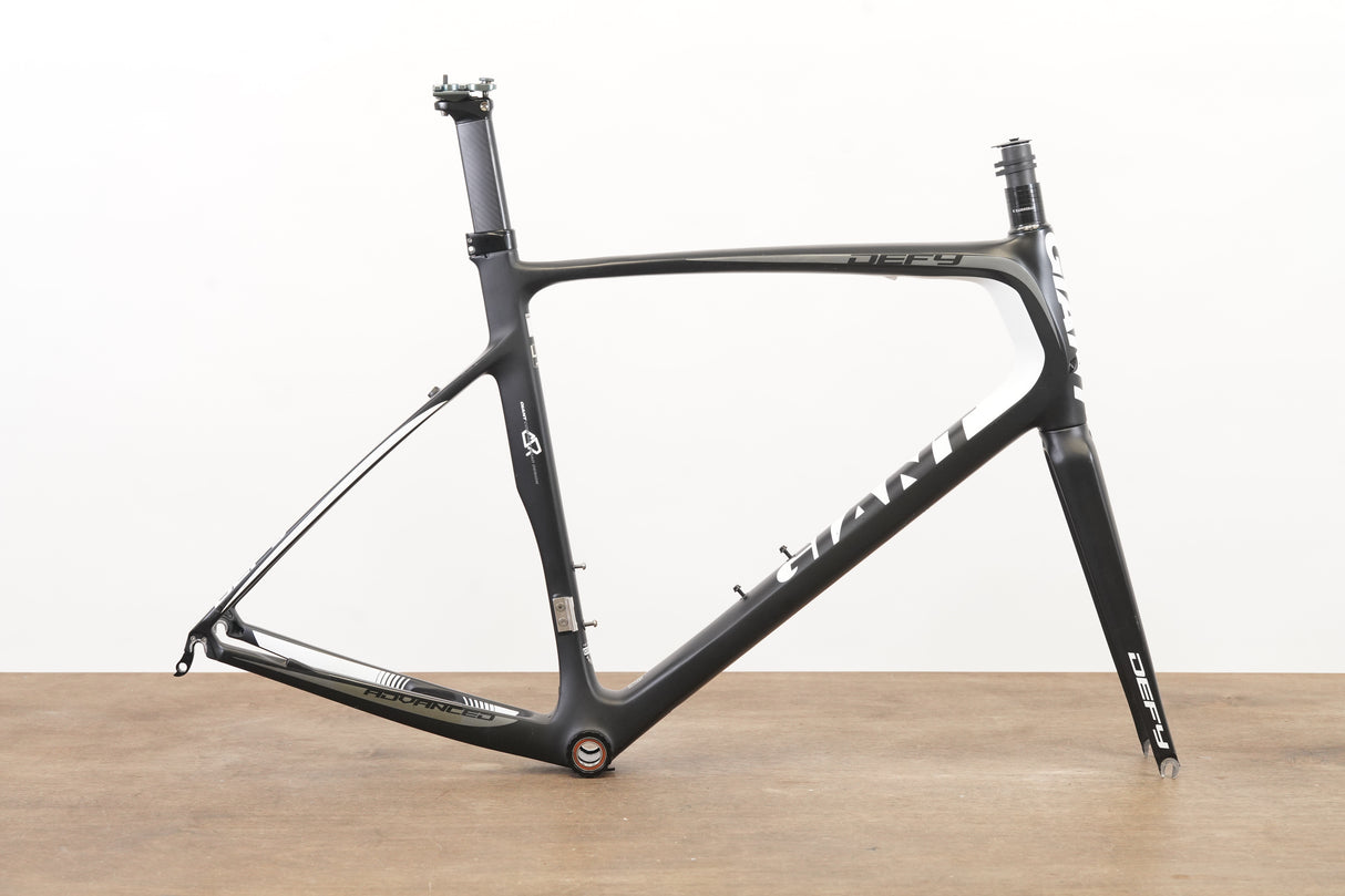 L (Large) Giant Defy Advanced 0 Carbon Rim Brake Road Frameset