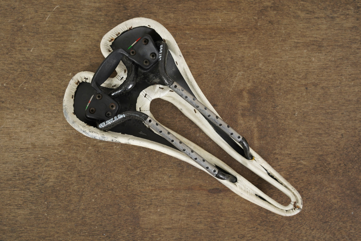 138mm Selle SMP Dynamic CarbonRail Road Saddle 208g