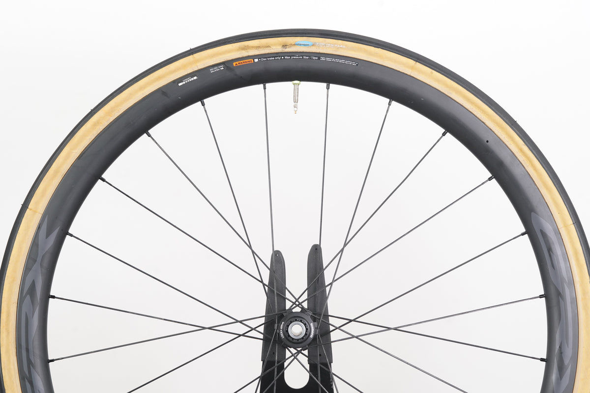 Shimano GRX WH-RX870 Tubeless Clincher Carbon Disc Brake Wheelset 11 Speed