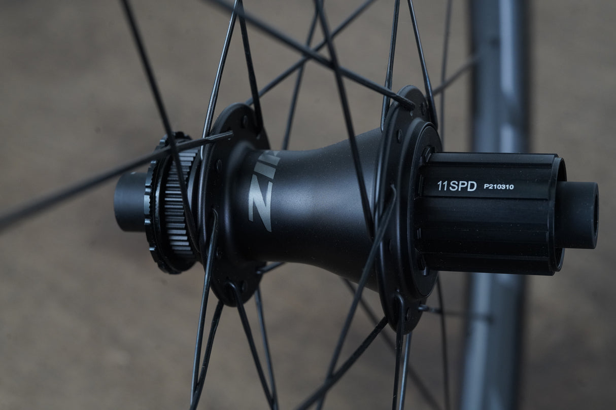 NEW 650B Zipp 303 Firecrest ZR1 Carbon Tubeless Disc Brake Wheelset 11 Speed