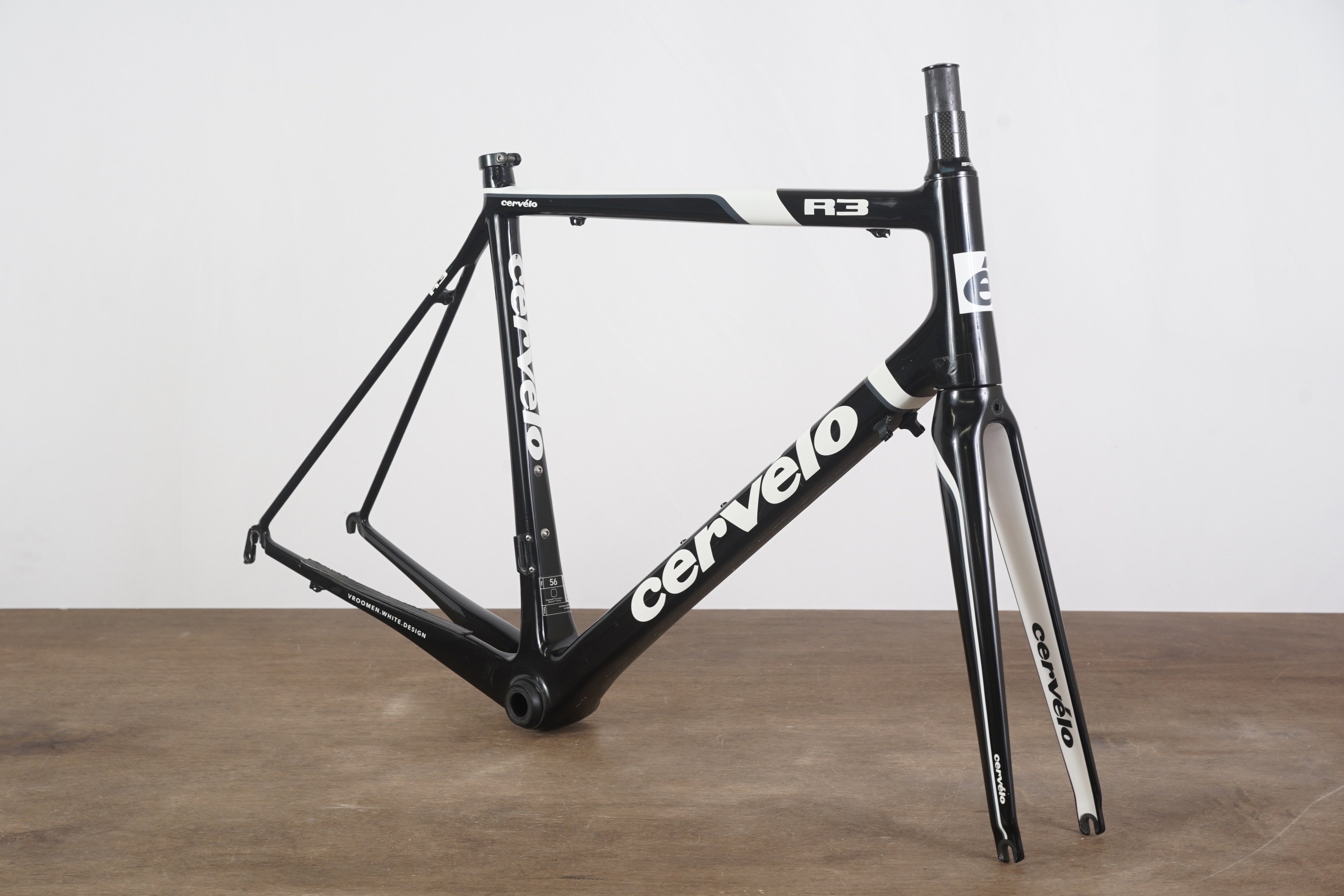 56cm Cervelo R3 Carbon Rim Brake Road Frameset – Elevate Cycling