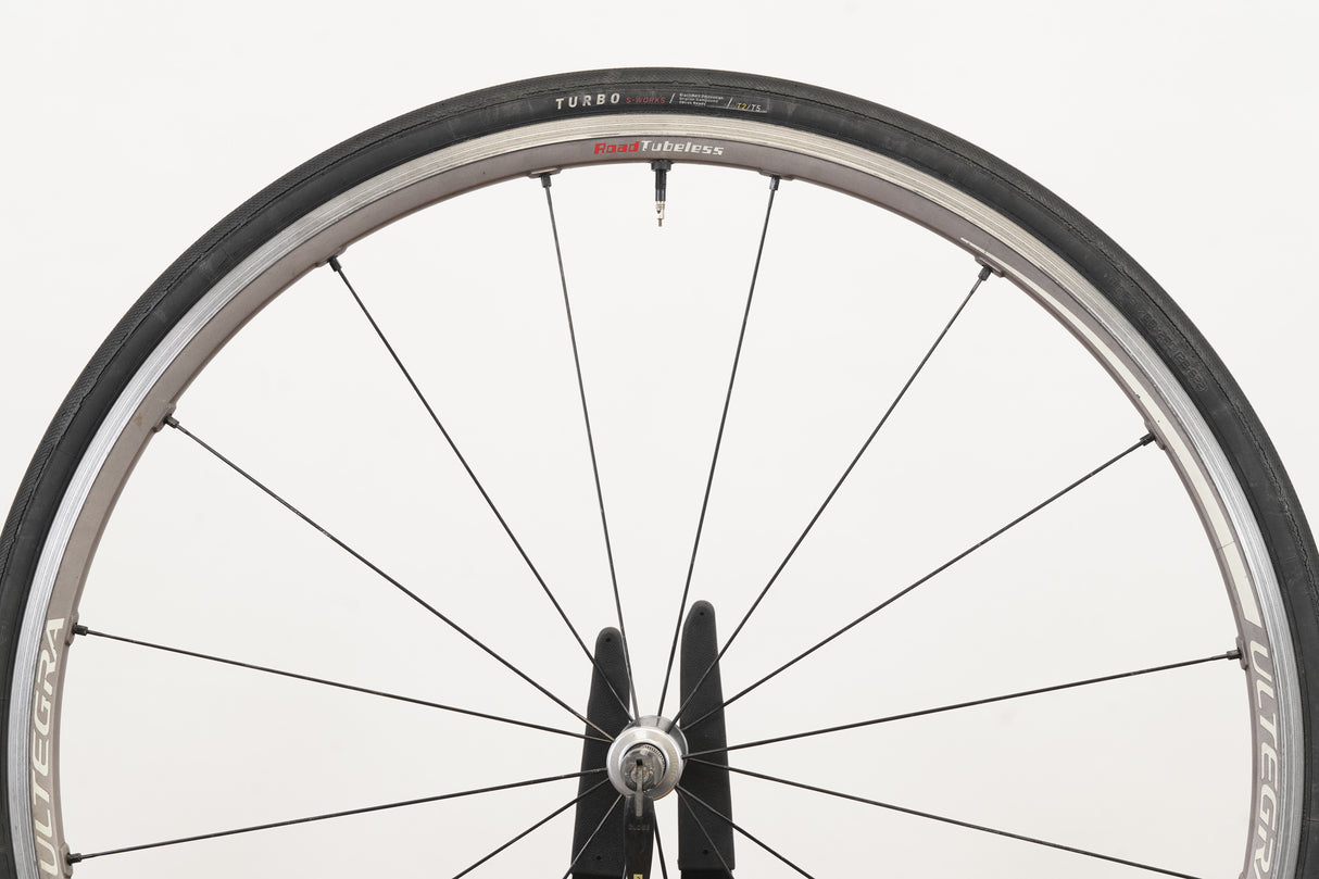 FRONT Shimano Ultegra WH-6700 Alloy Tubeless Clincher Rim Brake Wheel