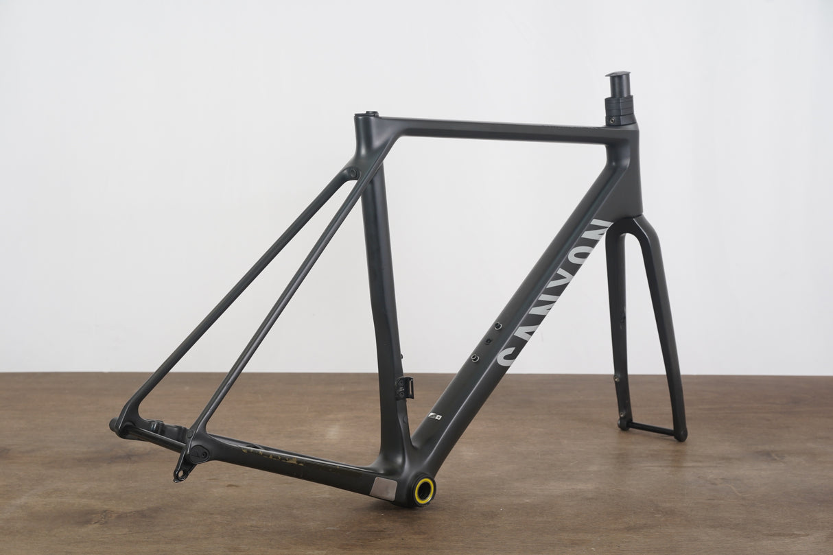 M (Medium) Canyon Ultimate CF SLX Carbon Disc Brake Road Frameset