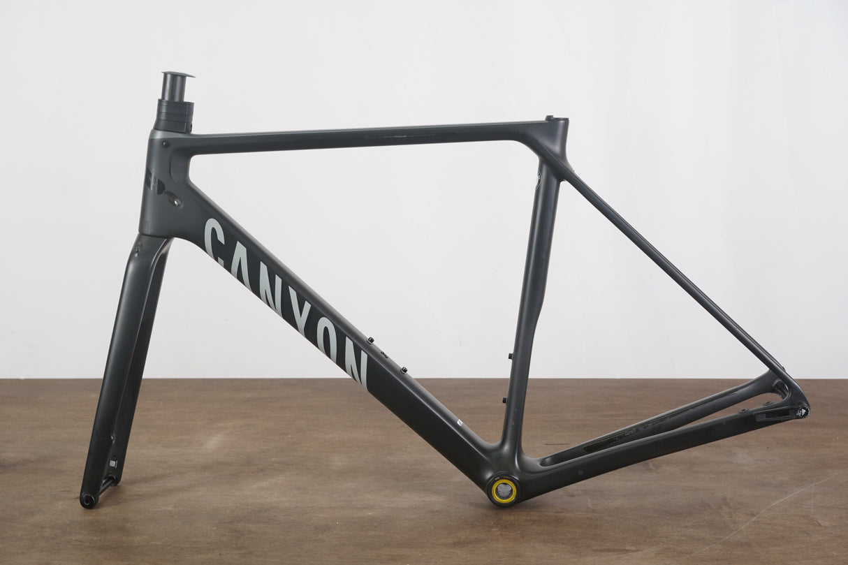 M (Medium) Canyon Ultimate CF SLX Carbon Disc Brake Road Frameset