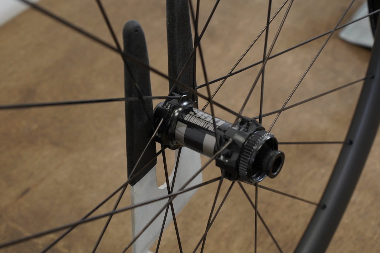 Reserve 35 DT Swiss 350 Tubeless Disc Brake Wheelset Shimano/SRAM 11 Speed