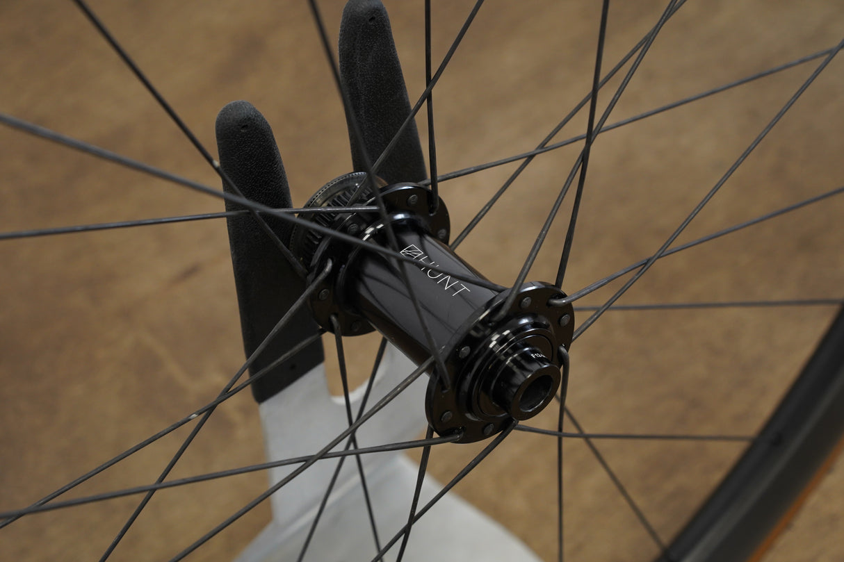 Hunt 35/50 Carbon Tubeless Clincher Disc Brake Wheelset Shimano/SRAM 11 Speed