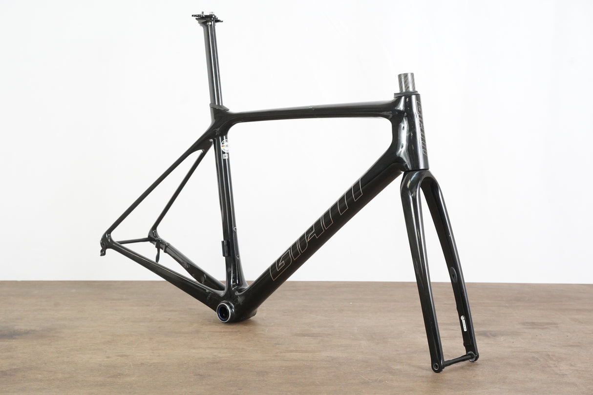 *Damaged* M (Medium) Giant TCR Advanced Pro Carbon Disc Brake Road Frameset