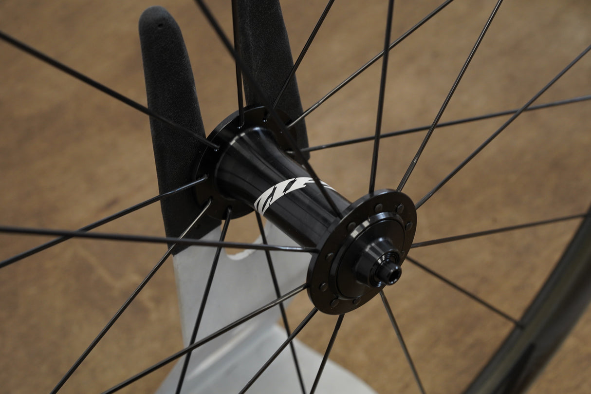 NEW Zipp 302 Carbon Clincher Rim Brake Wheelset Shimano/SRAM 11 Speed