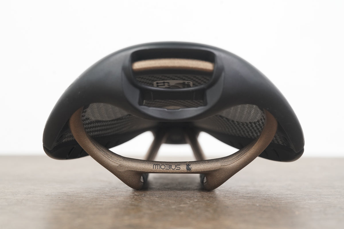143mm Fizik Kurve Bull Soft Alloy Rail Road Saddle 229g