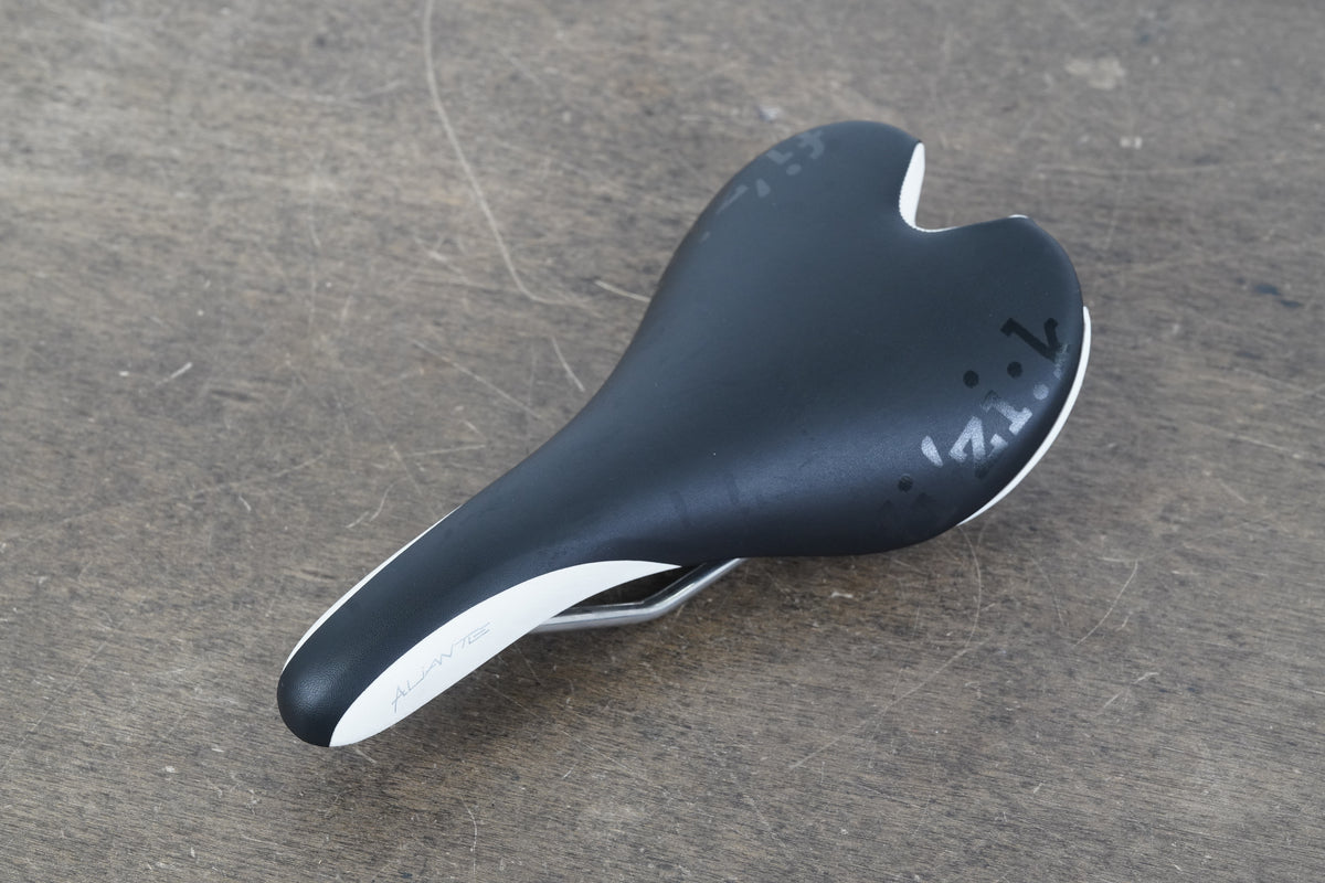 140mm Fizik Aliante Kium Rail Road Saddle 254g